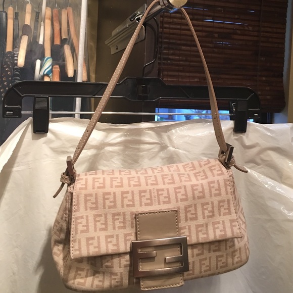 FENDI Purse