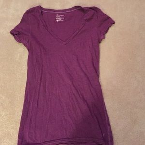 American Eagle V-Neck