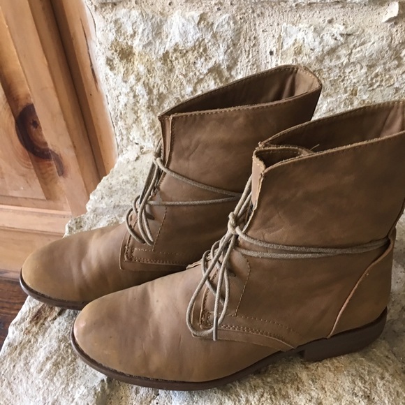 Tan Lace Boots - Picture 2 of 3