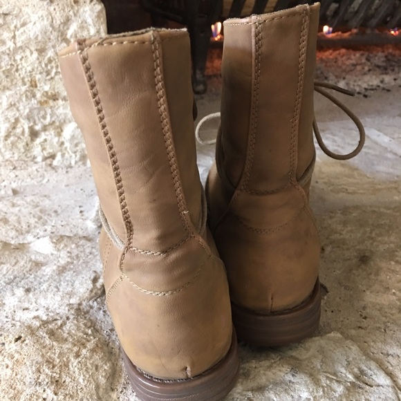 Tan Lace Boots - Picture 3 of 3