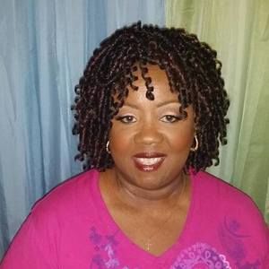 Meet your Posher, Deborah