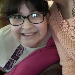 Meet your Posher, Lila