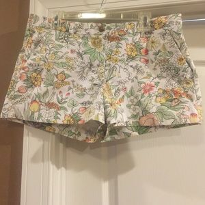 GAP khaki Summer Shorts (Summer 2015) Size 12 EUC