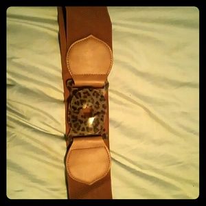 Leopard belt