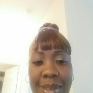 Meet your Posher, Charlene