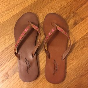 American eagle flip flops