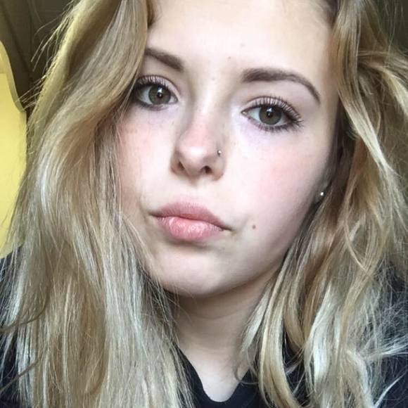 Meet your Posher, Kylee - Picture 1 of 1