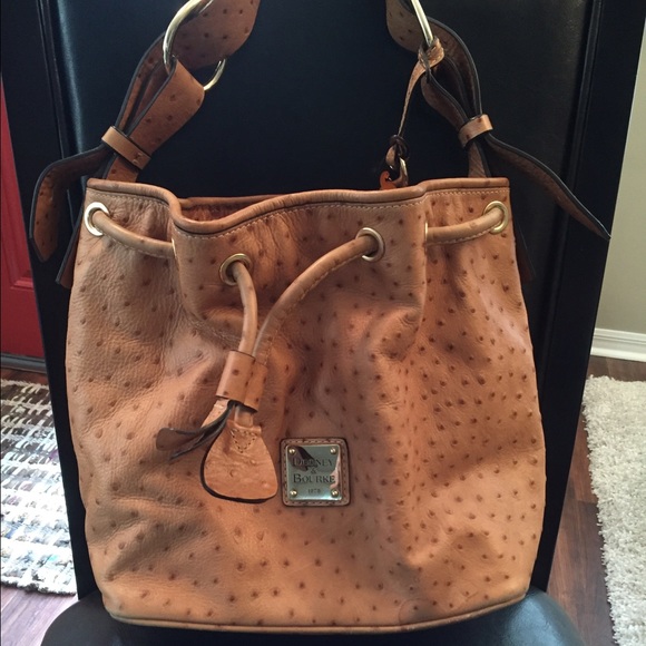 Dooney & Bourke leather purse