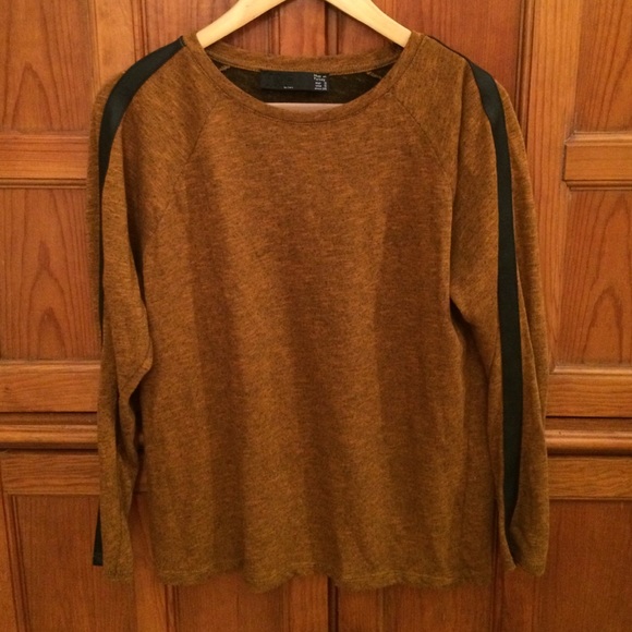Mustard color tee with faux arm leather stripes