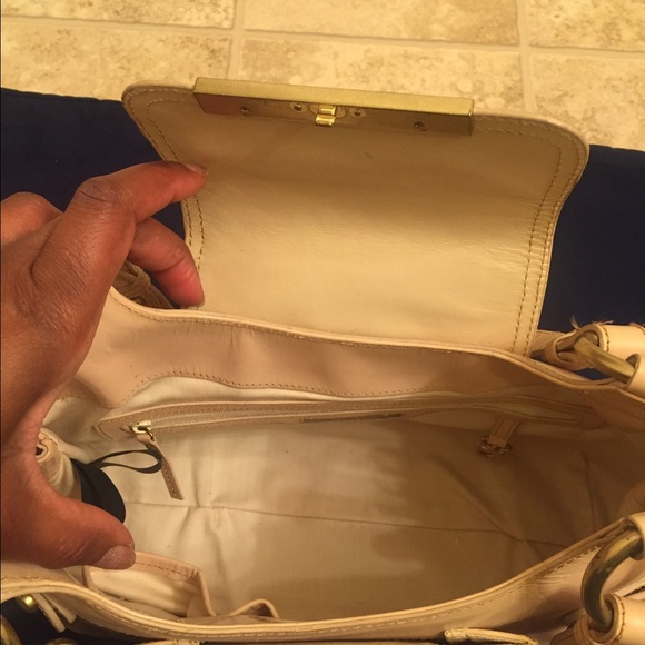 kenneth cole New York bag - Picture 2 of 4