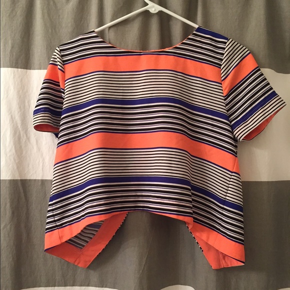 JOA Los Angeles crop top