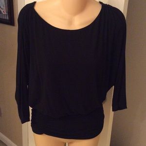 White House black market size S black