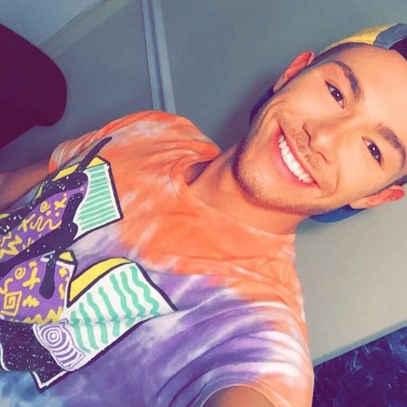 Meet your Posher, Kevin - Picture 1 of 1