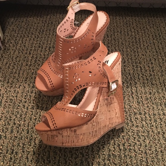 Price drop ✨💥Brown Wedges
