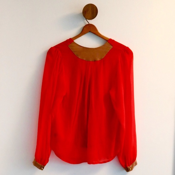 🌋SOLD🌋 - Picture 2 of 3