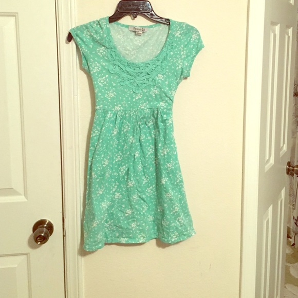 Mint/light blue flower patterned sundress - Picture 1 of 2