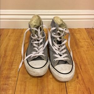 Gray high top converse