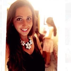 Meet your Posher, Raquel