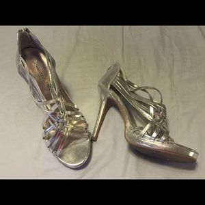 Chinese Laundry strappy silver heeled sandals 8.5