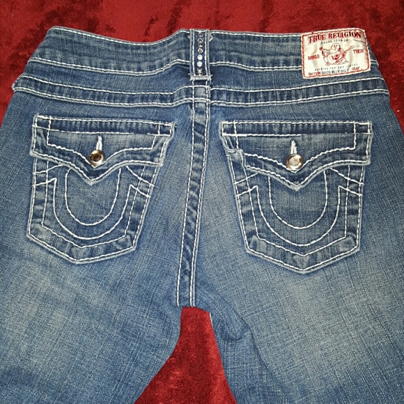 TRUE RELIGION; BigBilly, BootCut Swarvosky Crystl - Picture 3 of 4