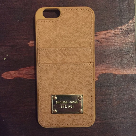 Michael Kors Leather  iPhone 6 case in LUGGAGE