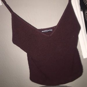 Brandy Melville maroon cropped tank