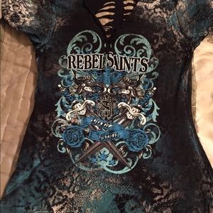 Rebel Saints short sleeve shirt with cut outs