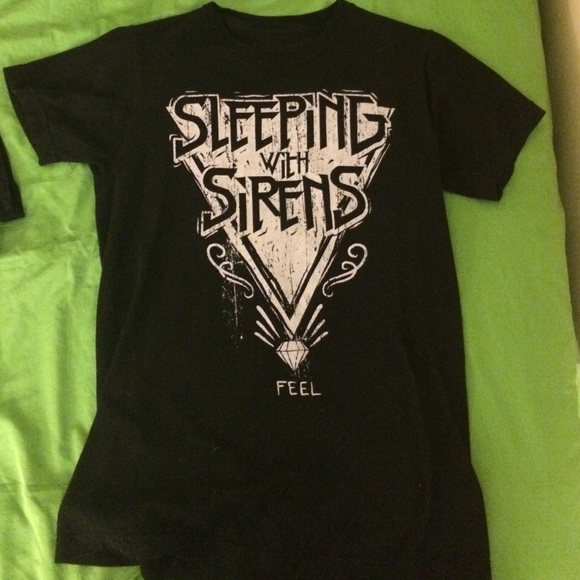 Sleeping With Sirens Hot Topic Tee