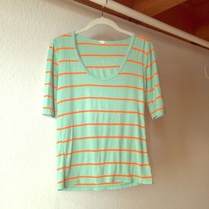 Jen's Closet (@jentrify) | Poshmark