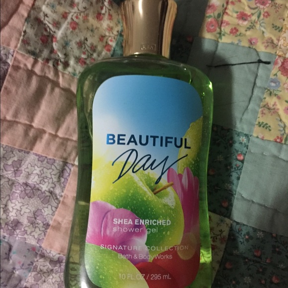 Bath and body works shower gel