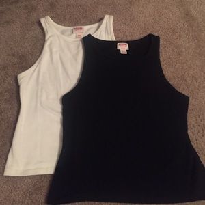 Black and white crop top bundle