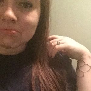 Meet your Posher, Katelyn