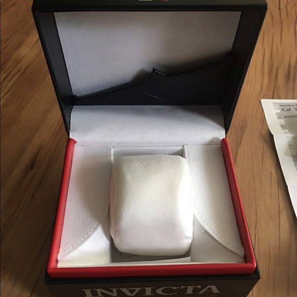 INVICTA Mens Reserve Mstr Cal. Watch - Picture 7 of 8