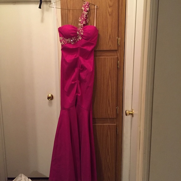 Xscape One Shoulder Prom Dress