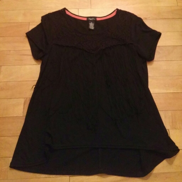Black lace and fringe t-shirt