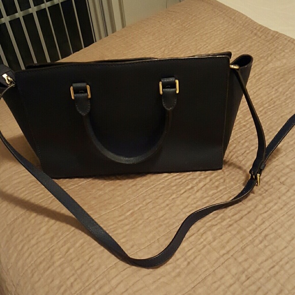 bag - Picture 2 of 4