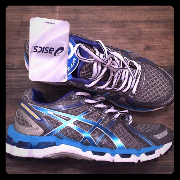 Asics Gel-Kayano 19 running shoe