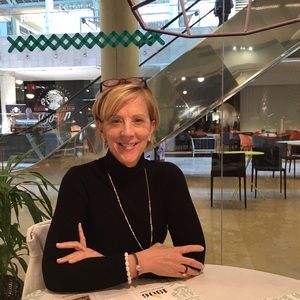 Meet your Posher, Phyllis