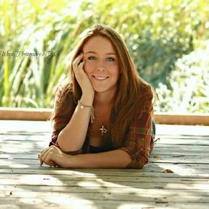 Meet your Posher, Alexis