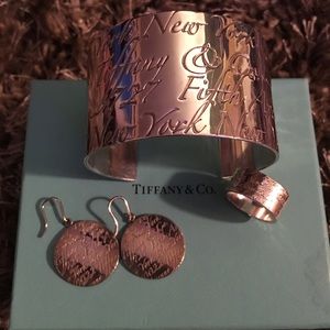 Collector Tiffany & Co. Bangle/earring/ring Set