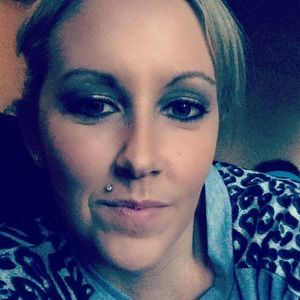 Meet your Posher, Tiff