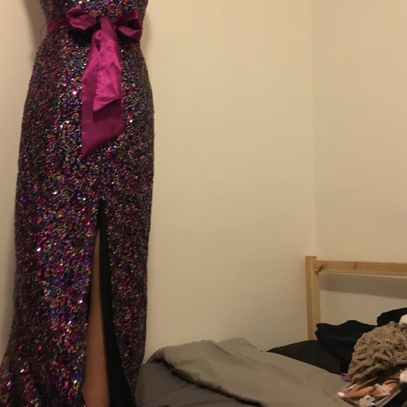 PROM DRESS!!! - Picture 3 of 3