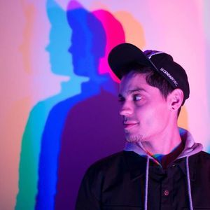 Meet your Posher, Luiz