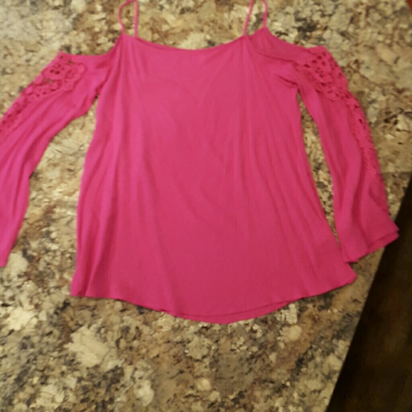Pink Cold shoulder top
