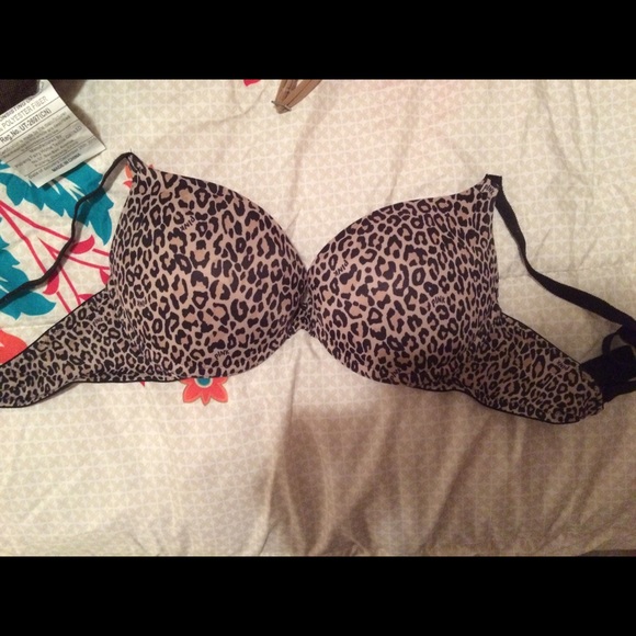 Victoria's Secret PINK Bra- FINAL PRICE