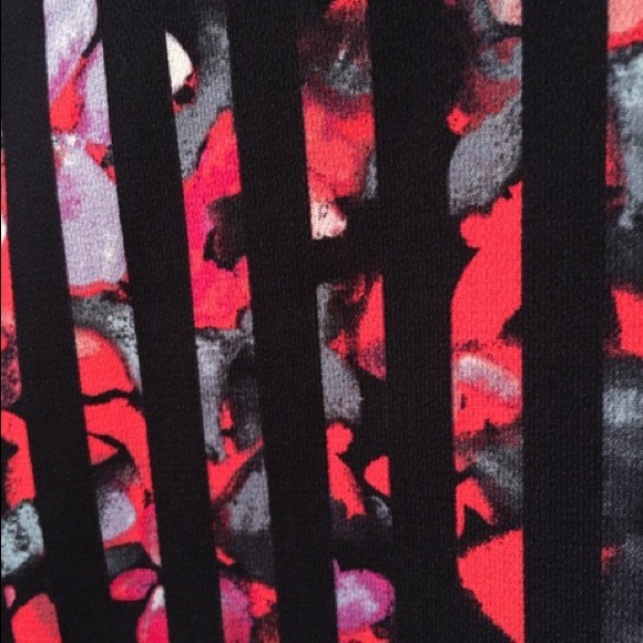 NWT Contemporary Striped Floral Fit & Flare Dress - Picture 4 of 4