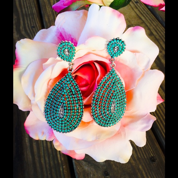 TURQUOISE Boho Gypsy Teardrop Earrings LAST PAiR! - Picture 2 of 2