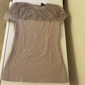 H&M lace tan/nude top