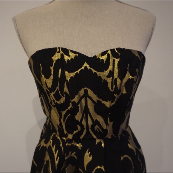 Gold & Black Sweetheart Top Dress - Picture 2 of 3
