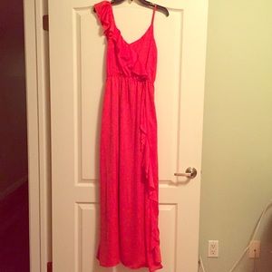 Coral Jarlo Maxi Dress with Ruffle